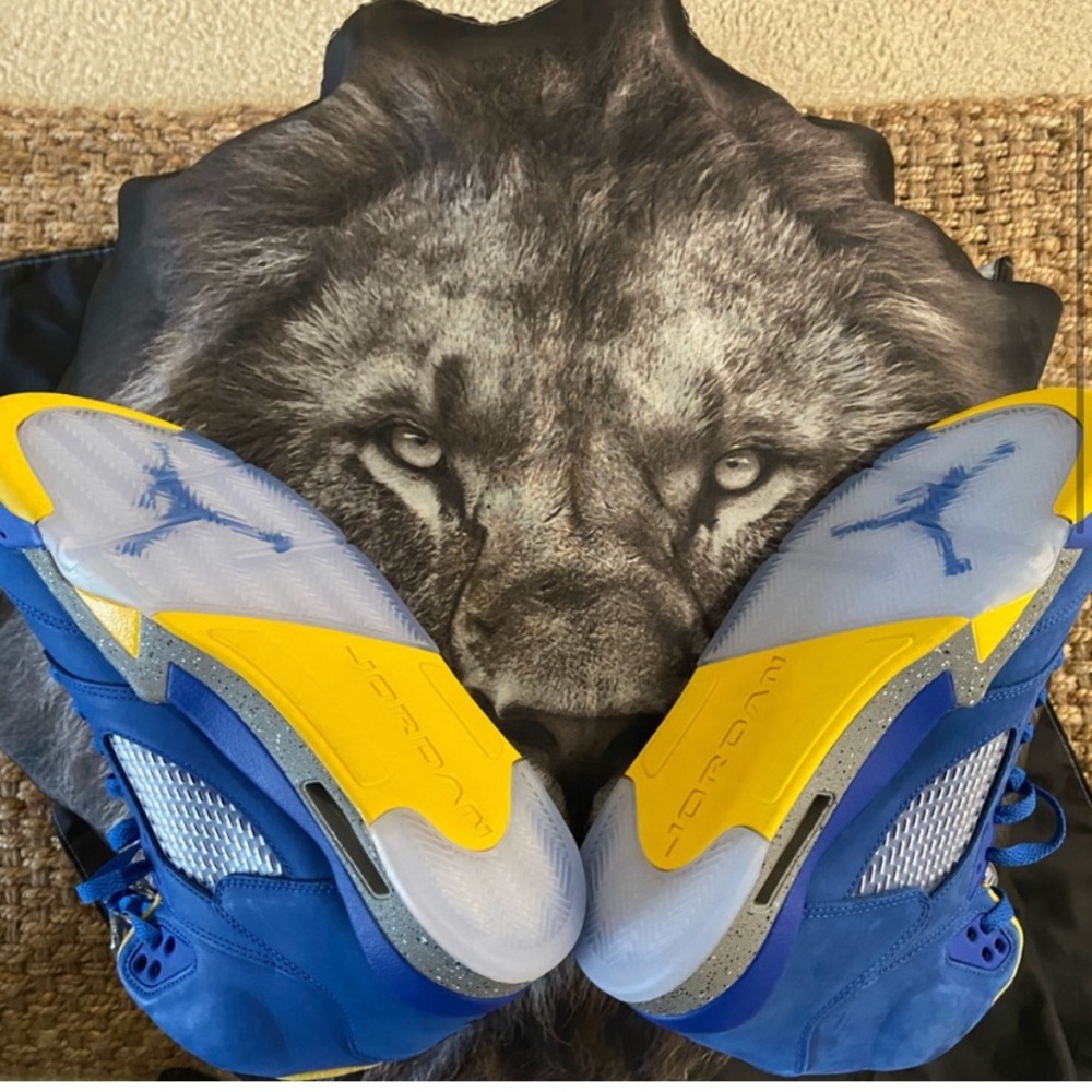 NWOT - Air Jordan 5 Laney J5P Sneakers - Picture 5 of 7